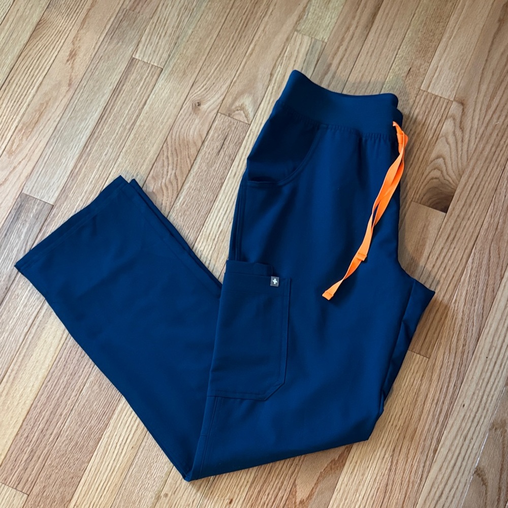 Figs Kade cargo deep reef size Medium Tall